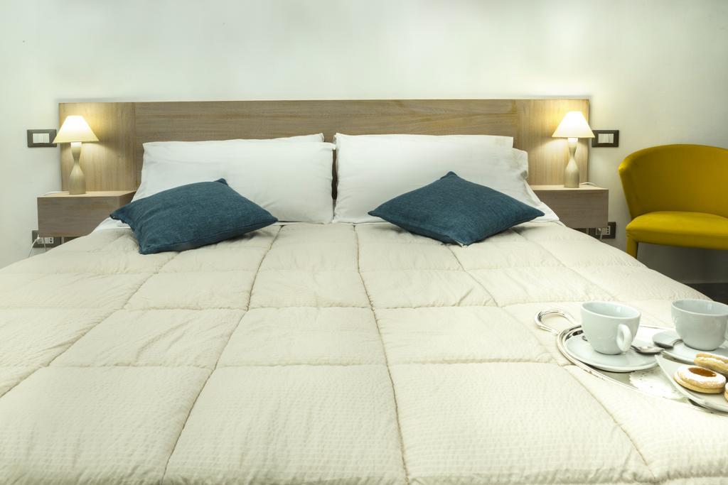 Piazza Martiri Rooms Cagliari Værelse billede